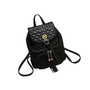 Metro City Vintage Black Quilted Leather Chain Textured Luxury Backpack